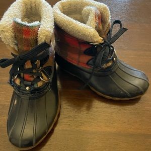 Girls Rock & Candy Plaid Duck Boots
